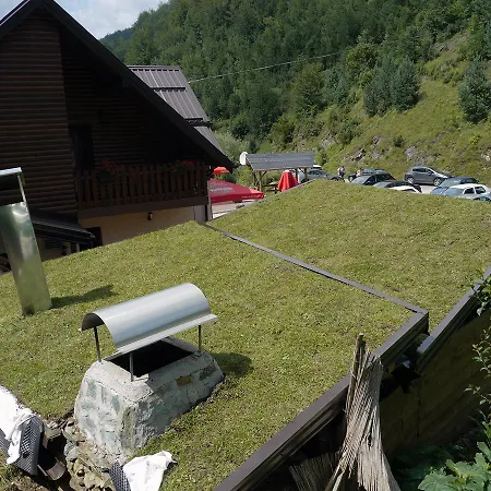 Luka Motel Dezevice